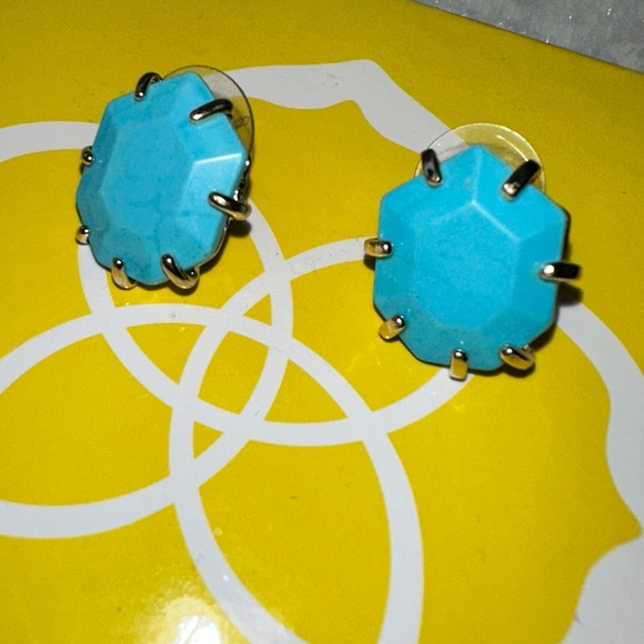 Kendra Scott Retired Morgan Turquoise Stud Earrings - Picture 2 of 2